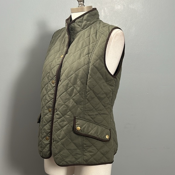 G.H. Bass & Co. Green Quilted Vest Snap Closure size M - Picture 3 of 12